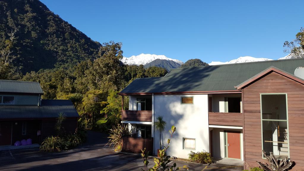弗朗兹约瑟夫 朋加树林汽车旅馆 外观 照片